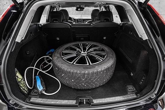Volvo XC60 23 of 30