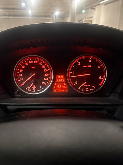 BMW 525xd 14 of 15