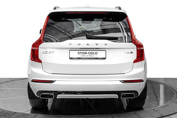 Volvo XC90 7 of 30