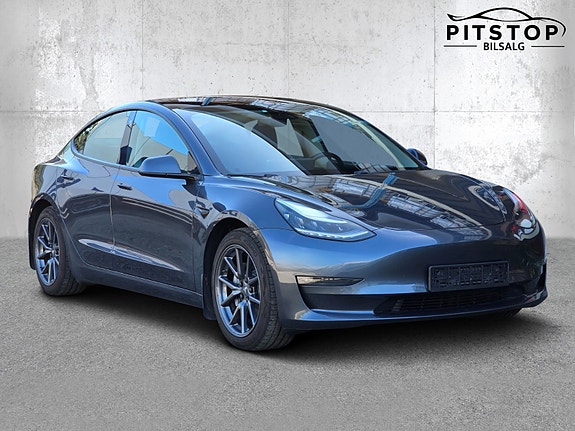 Tesla Model 3 2 of 22