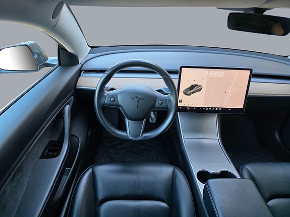 Tesla Model 3 9 of 22