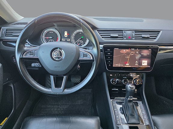 Skoda Superb 15 of 25