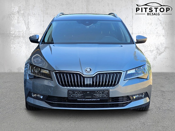 Skoda Superb 8 of 25