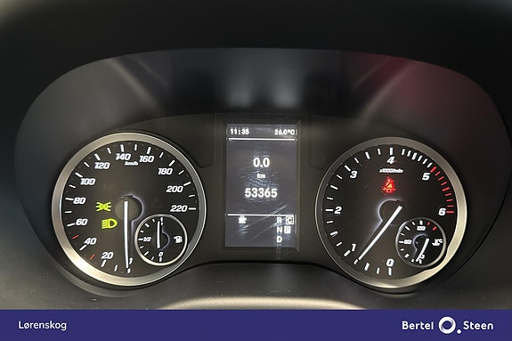Mercedes-Benz Vito 119 18 of 25