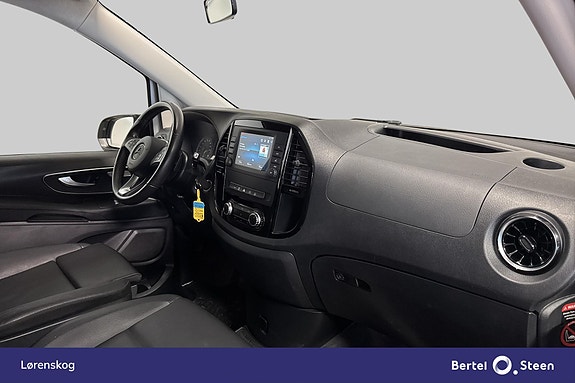 Mercedes-Benz Vito 119 13 of 25