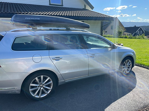 Volkswagen Passat 7 of 19