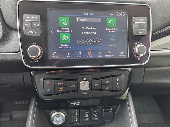 Nissan Leaf 21 of 30