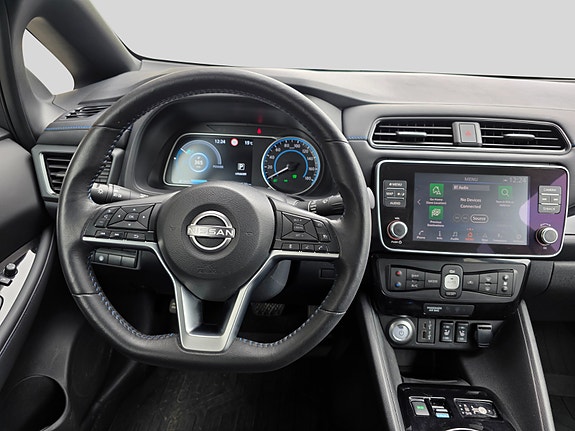Nissan Leaf 17 of 30
