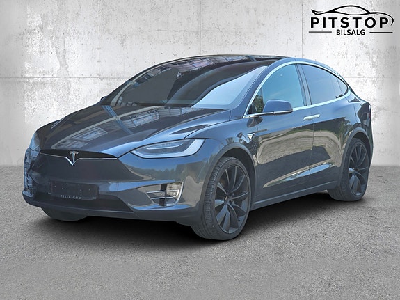Tesla Model X 2 of 30