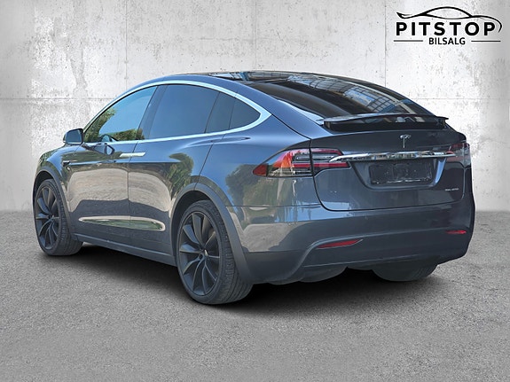 Tesla Model X 4 of 30