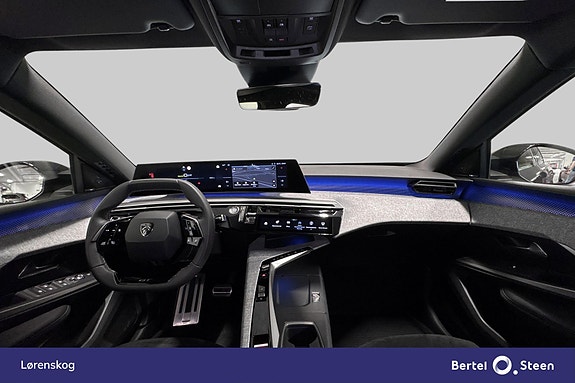 Peugeot e-3008 16 of 29