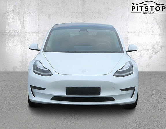 Tesla Model 3 4 of 22
