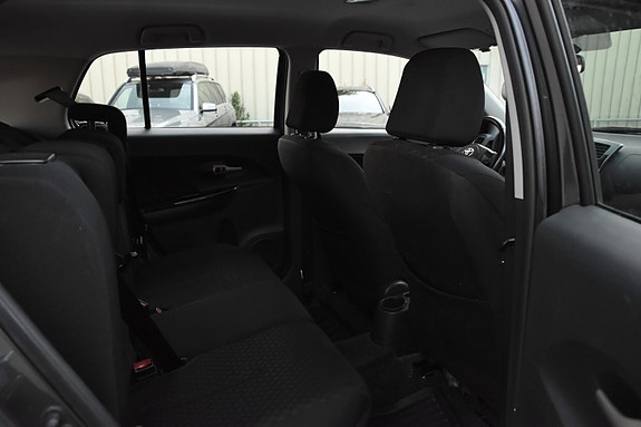 Toyota Urban Cruiser 7 of 14
