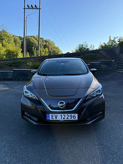Nissan Leaf 2 of 21