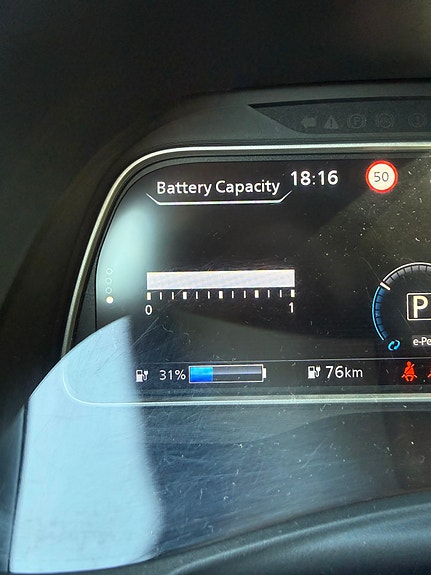 Nissan Leaf 15 of 21