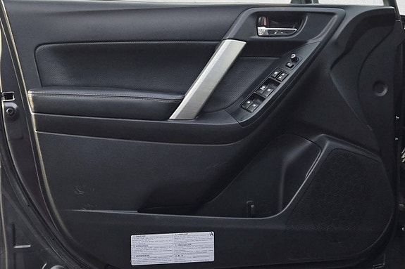 Subaru Forester 14 of 30