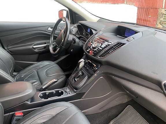 Ford Kuga 5 of 10