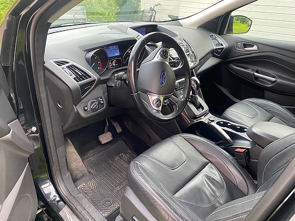 Ford Kuga 8 of 10