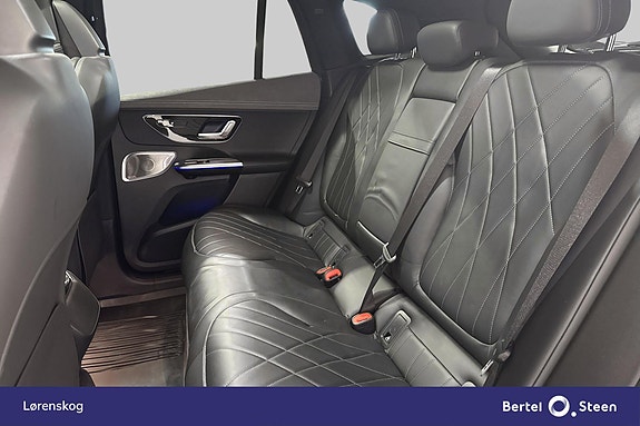 Mercedes-Benz EQE SUV 15 of 30