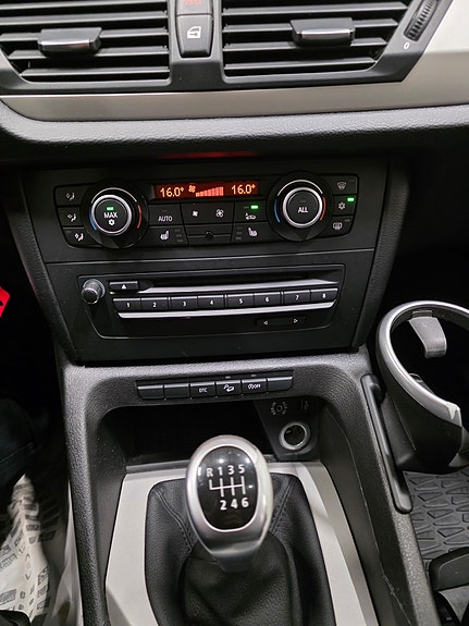 BMW X1 17 of 30