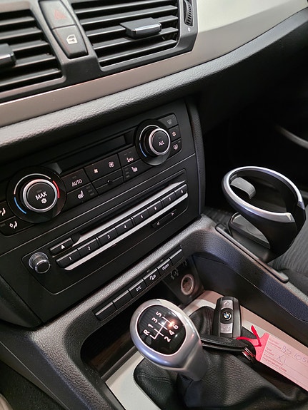 BMW X1 28 of 30