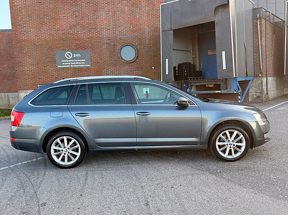Skoda Octavia 9 of 28