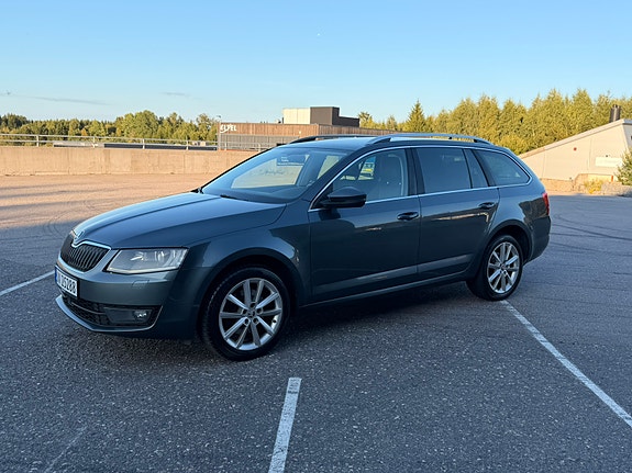 Skoda Octavia 6 of 28