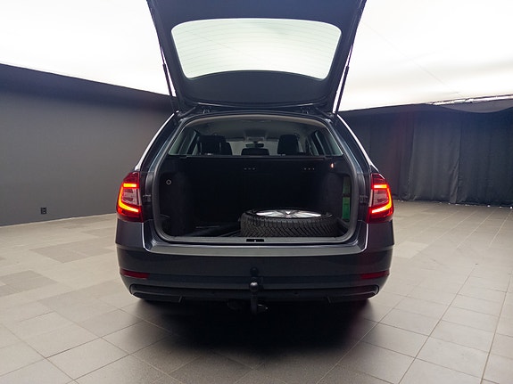 Skoda Octavia 12 of 30