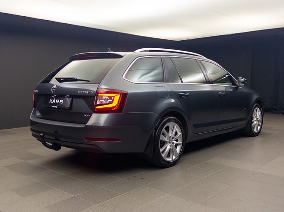 Skoda Octavia 11 of 30