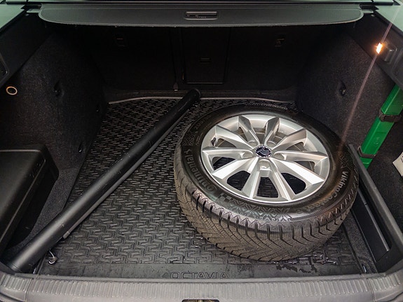 Skoda Octavia 18 of 30