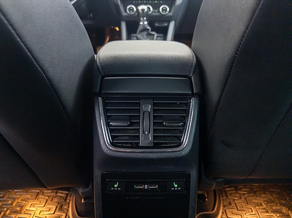 Skoda Octavia 30 of 30