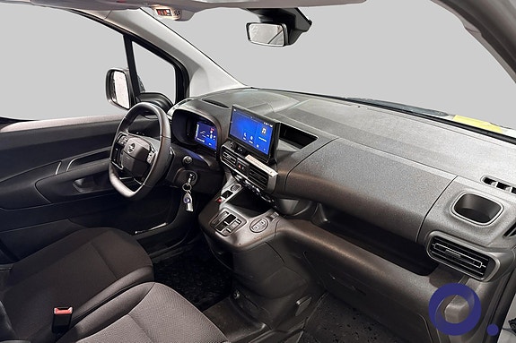 Opel Combo-e 11 of 21