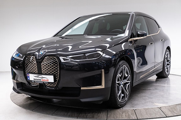 BMW iX 16 of 30