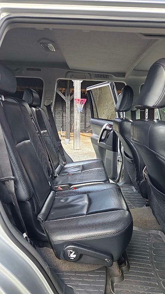 Toyota Land Cruiser 17 of 25
