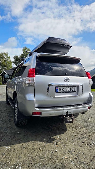 Toyota Land Cruiser 5 of 25