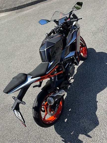 KTM RC 125 12 of 12