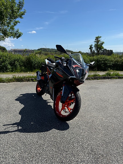 KTM RC 125 7 of 12