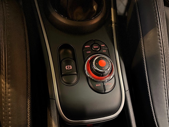 MINI Countryman Cooper SE 28 of 30