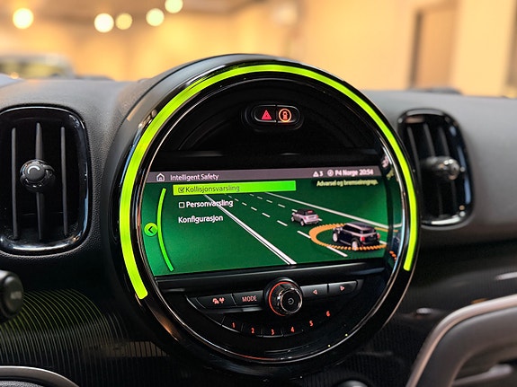 MINI Countryman Cooper SE 25 of 30