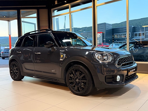 MINI Countryman Cooper SE 12 of 30