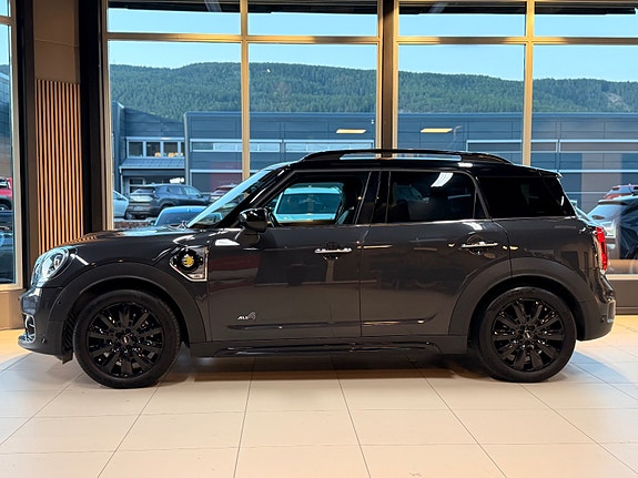 MINI Countryman Cooper SE 6 of 30