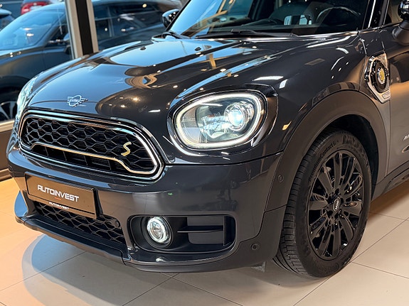 MINI Countryman Cooper SE 4 of 30