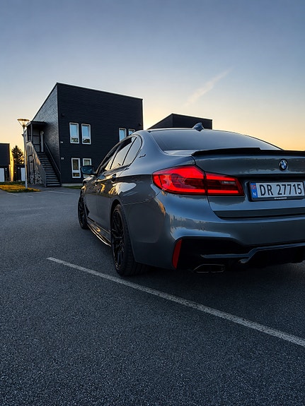 BMW 530e 3 of 30