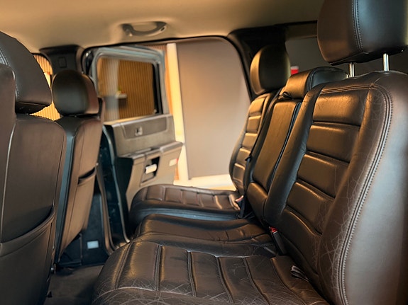 Hummer H2 25 of 26