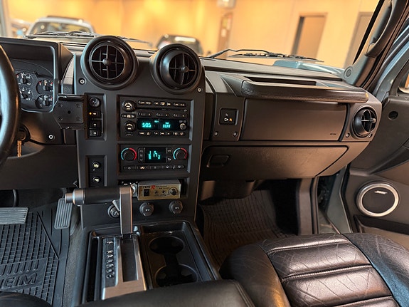 Hummer H2 18 of 26