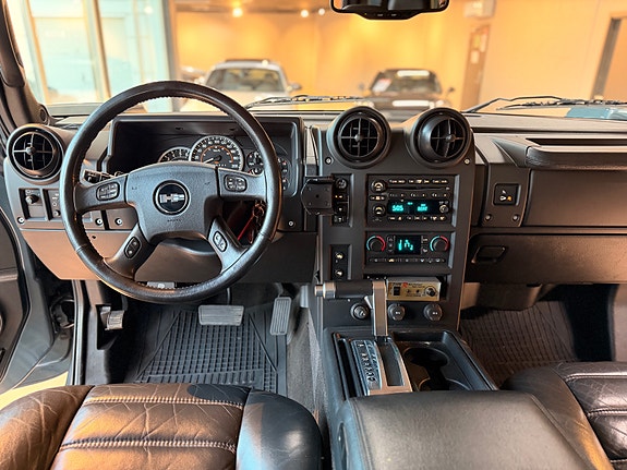 Hummer H2 16 of 26