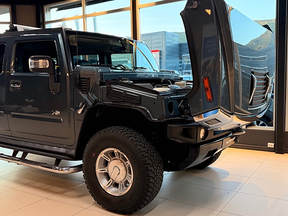 Hummer H2 12 of 26