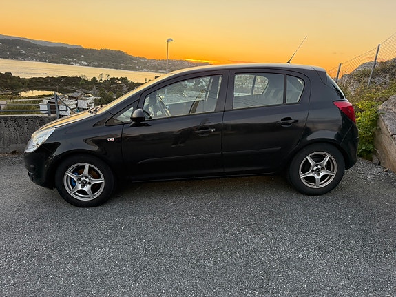 Opel Corsa 5 of 9