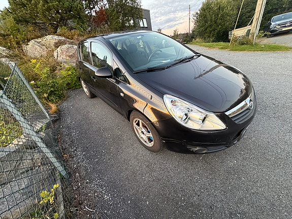 Opel Corsa 3 of 9