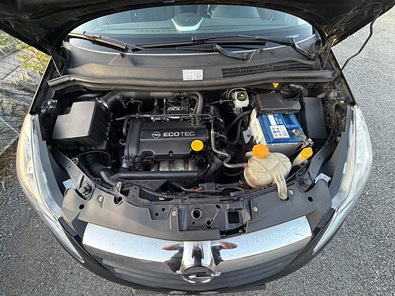 Opel Corsa 9 of 9